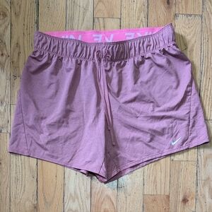 EUC Nike Athletic Shorts *B19